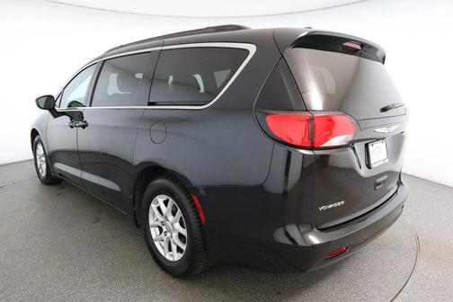 2020 Chrysler Voyager LXI