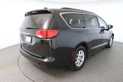 2020 Chrysler Voyager LXI