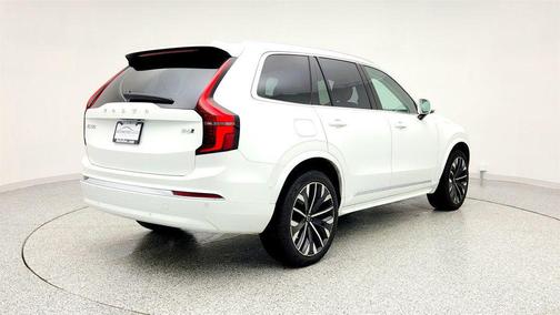 2025 Volvo XC90 B6 Plus 7-Seater