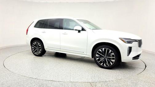 2025 Volvo XC90 B6 Plus 7-Seater