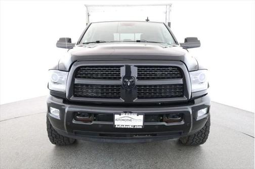 2017 RAM 2500 Laramie Crew Cab 4x4 6'4' Box