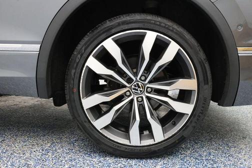 2023 Volkswagen Tiguan 2.0T SEL R-Line 4MOTION