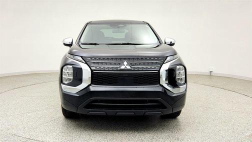 Labrador Black Pearl 2025 Mitsubishi Outlander PHEV ES S-AWC