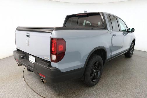 2022 Honda Ridgeline Black