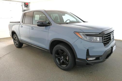 2022 Honda Ridgeline Black