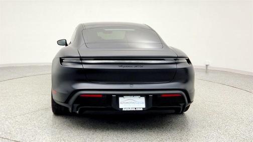 2022 Porsche Taycan GTS