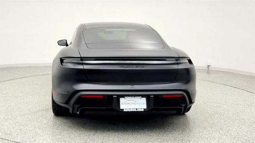 2022 Porsche Taycan GTS