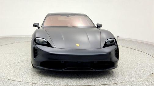 2022 Porsche Taycan GTS