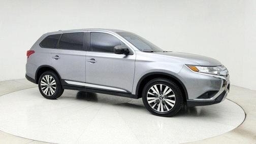 2019 Mitsubishi Outlander ES