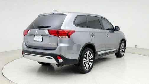 2019 Mitsubishi Outlander ES