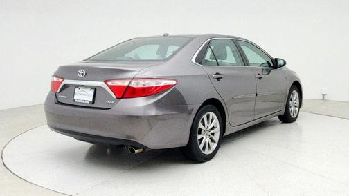 2016 Toyota Camry XLE