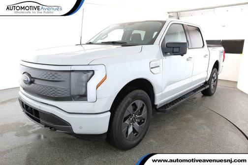 2023 Ford F-150 Lightning XLT