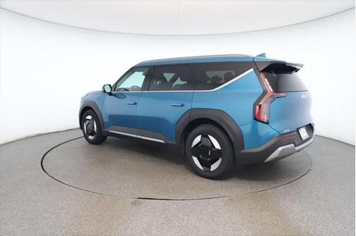 2024 Kia EV9 Wind