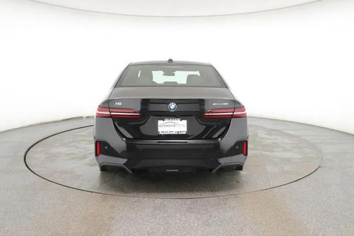 2024 BMW i5 eDrive40
