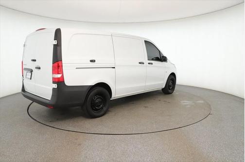 2022 Mercedes-Benz Metris Base