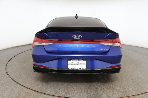 2023 Hyundai ELANTRA HEV Limited