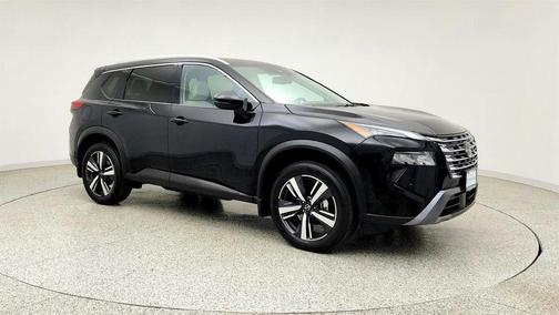 Super Black 2025 Nissan Rogue SL