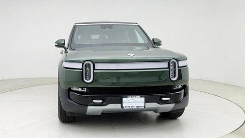 2023 Rivian R1S Adventure