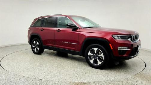 Velvet Red Pearlcoat 2023 Jeep Grand Cherokee 4xe Base