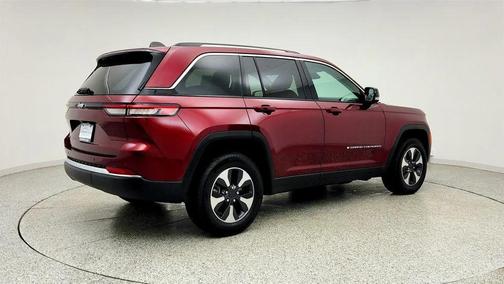 Velvet Red Pearlcoat 2023 Jeep Grand Cherokee 4xe Base