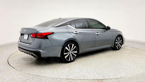 2020 Nissan Altima SR VC-Turbo FWD