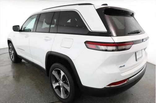 2023 Jeep Grand Cherokee 4xe Base