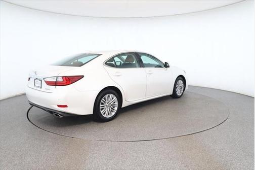 2018 Lexus ES 350 Base