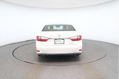 2018 Lexus ES 350 Base