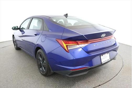 2022 Hyundai ELANTRA HEV Blue