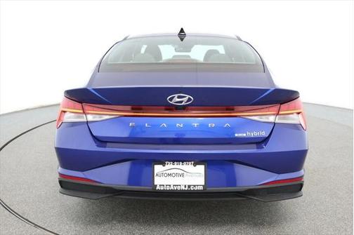 2022 Hyundai ELANTRA HEV Blue