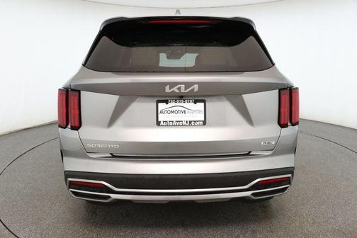 2023 Kia Sorento Plug-In Hybrid SX Prestige