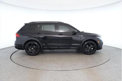 2024 Volkswagen Tiguan 2.0T SE R-Line Black 4MOTION