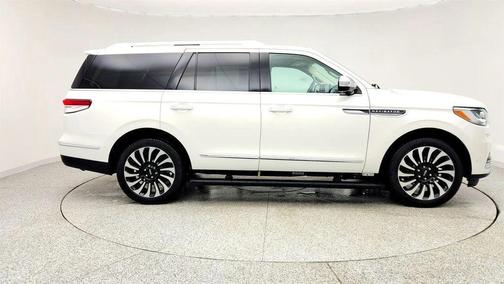 2023 Lincoln Navigator Black Label