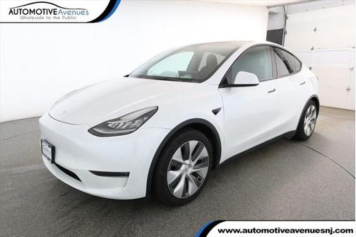 2023 Tesla Model Y Long Range Dual Motor All-Wheel Drive