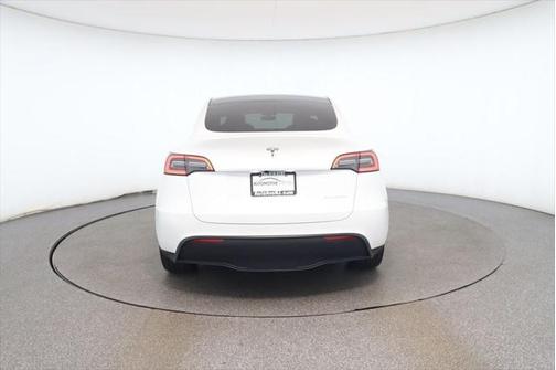2024 Tesla Model Y Long Range Dual Motor All-Wheel Drive