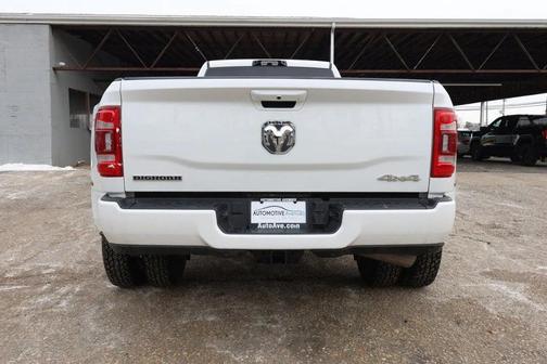 2023 RAM 3500 Big Horn Crew Cab 4x4 8' Box