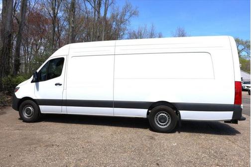 2024 Mercedes-Benz Sprinter 2500 High Roof