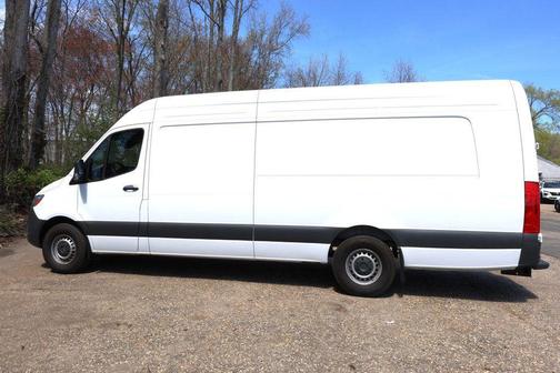 2024 Mercedes-Benz Sprinter 2500 High Roof