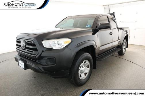 2018 Toyota Tacoma SR