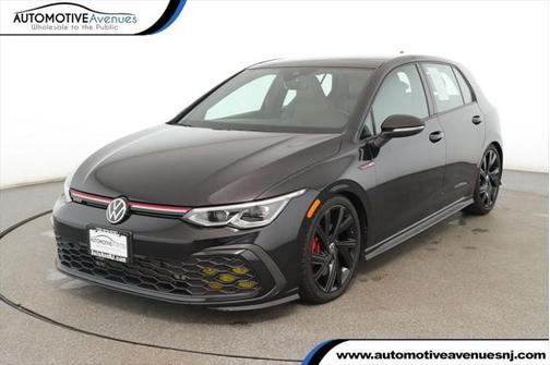 2022 Volkswagen Golf GTI 2.0T SE DSG