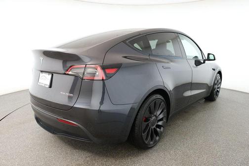 2024 Tesla Model Y Performance Dual Motor All-Wheel Drive