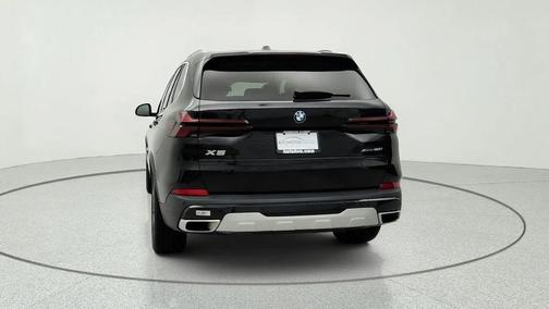Black Sapphire Metallic 2024 BMW X5 xDrive40i