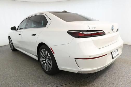 2024 BMW i7 eDrive50