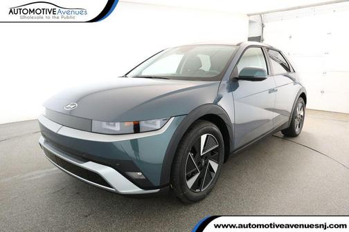 2025 Hyundai IONIQ 5 SE