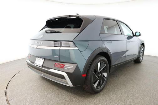 2025 Hyundai IONIQ 5 SE