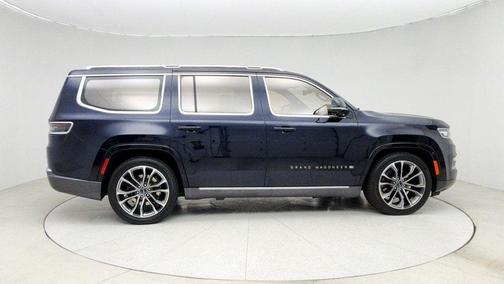 2022 Jeep Grand Wagoneer Series III 4x4