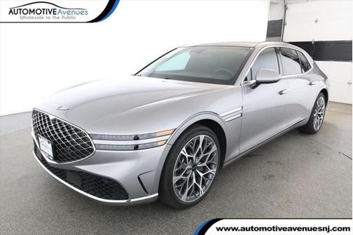2023 Genesis G90 3.5T e-SC AWD