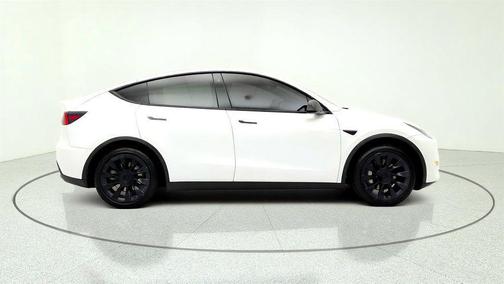 Pearl White Multi-Coat 2021 Tesla Model Y Standard Range RWD