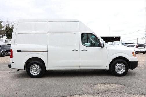2020 Nissan NV Cargo NV3500 HD S V8