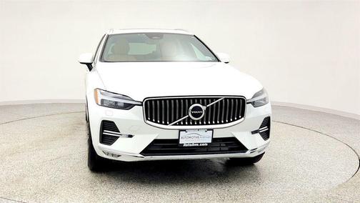 2022 Volvo XC60 B5 Inscription